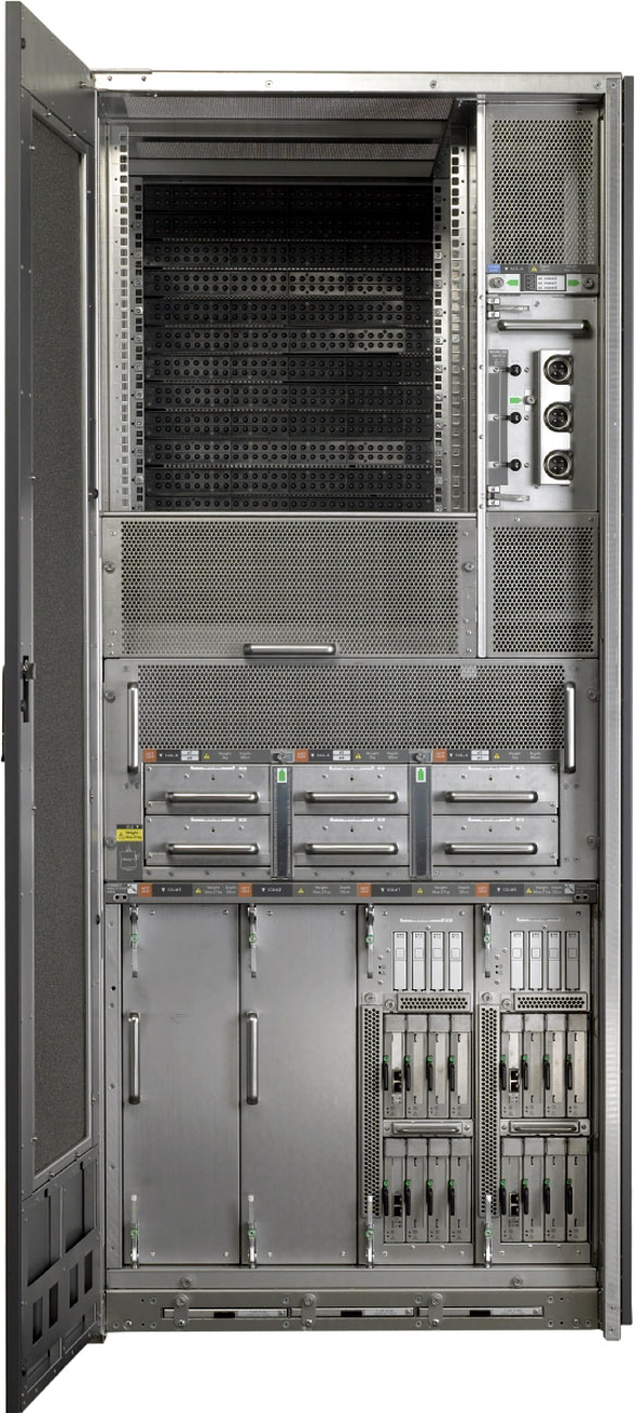 Sun SPARC Enterprise M8000 Rear Zoom