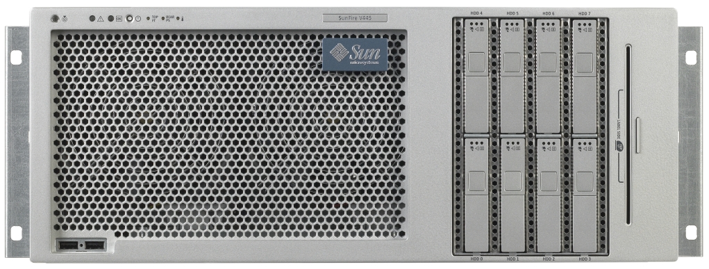 Sun Fire V445 Front Zoom