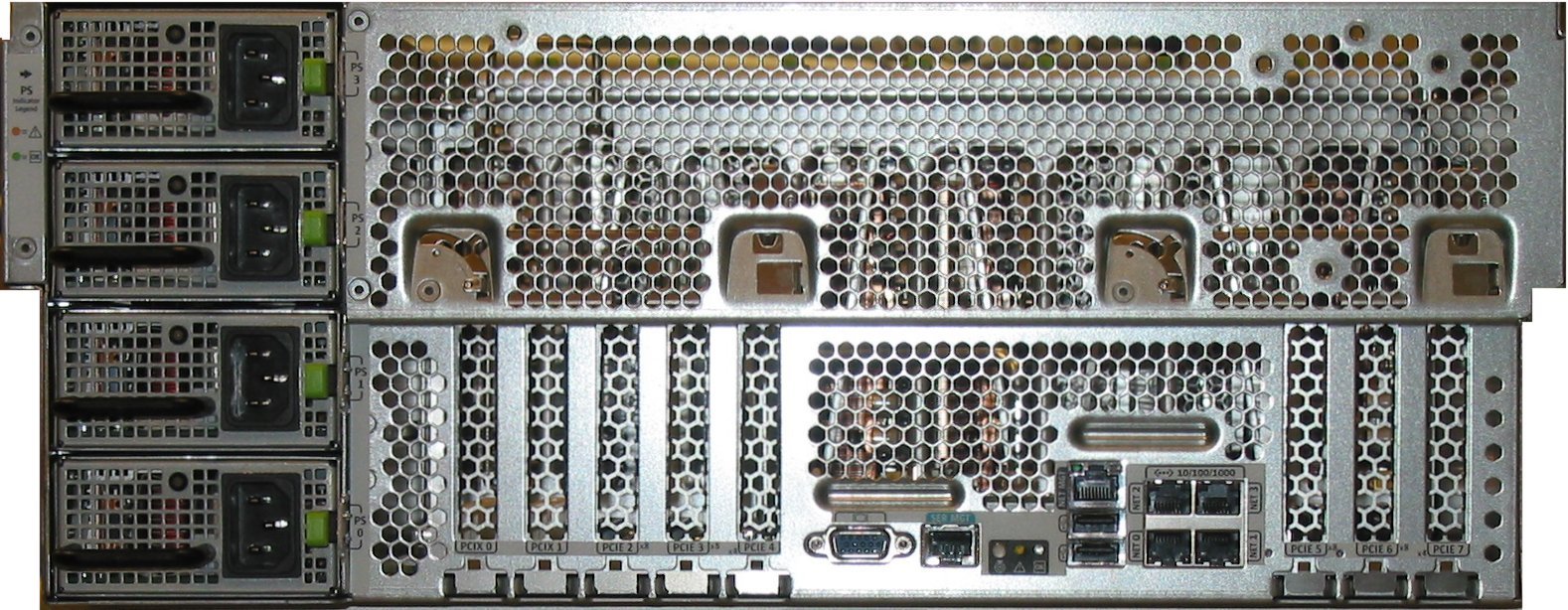 Sun Fire X4600 M2 Rear Zoom